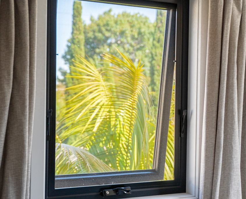 Yuille_0021 - EnviroGlaze Windows (Euro UPVC Windows)