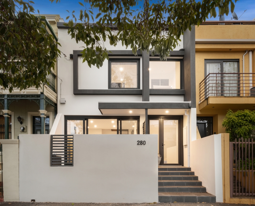 featured homes Melbourne - EnviroGlaze Windows (Euro UPVC Windows)